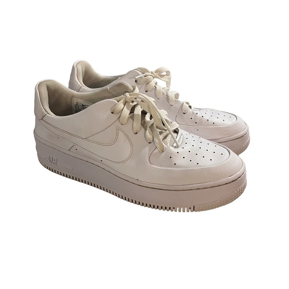 Nike Air Force 1 Sage Low Top White Size 10 Sneaker Lifestyle AR5339 - Picture 2 of 11